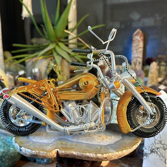 🔥SALE🔥 Wire Wrapped Motorcycle! Hand Made! - Picture 4 of 13